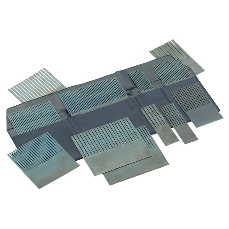 12-peignes-faux-bois-L-OUTIL-PARFAIT