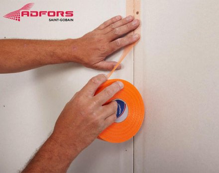 Application de bande à joint adhésive FibaTape®